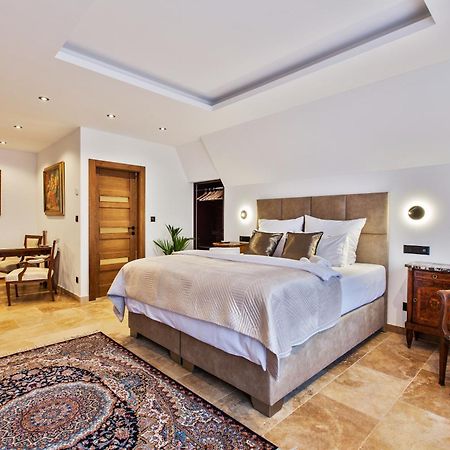 Brezno Central Apartments Ngoại thất bức ảnh